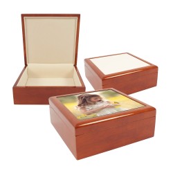 صندوق الهدايا والمجوهرات وسط 18.2×18.2 (701002)